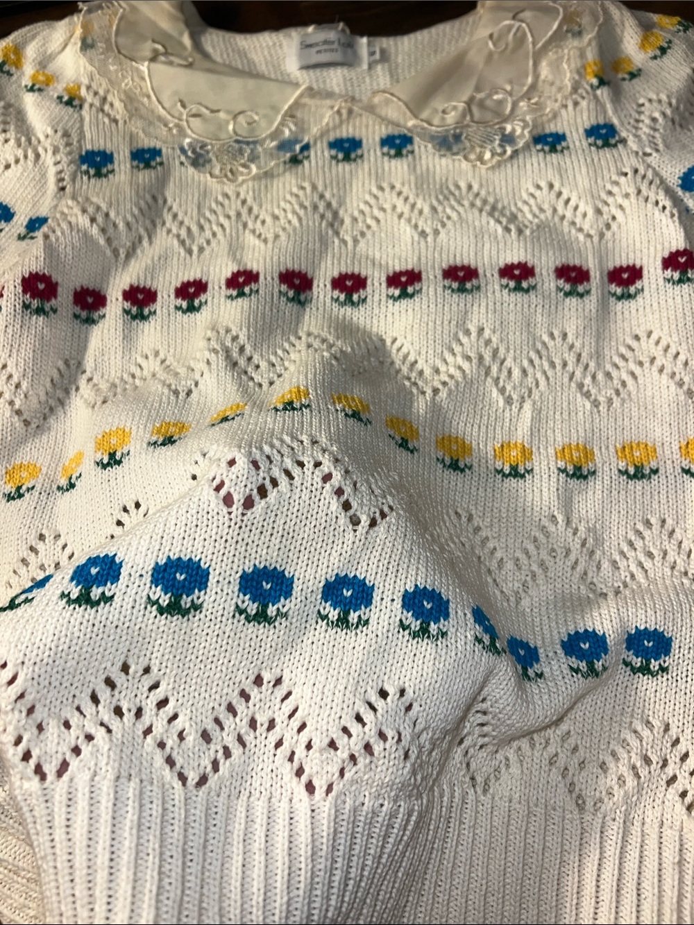 Vintage 80s/90s Sweater Loft Pointelle Sweater- zig zag & floral! SWEET! - Picture 11 of 11